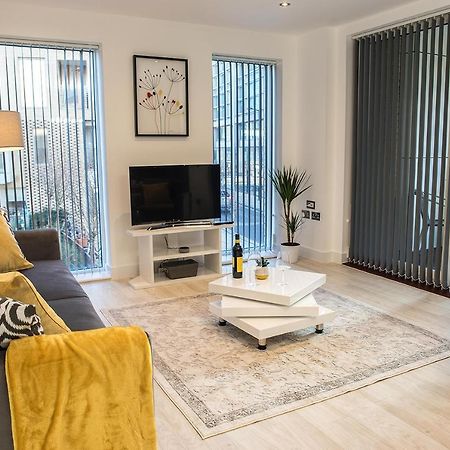 Luxury King Bed Apartment & Free Parking Cambridge  Eksteriør billede