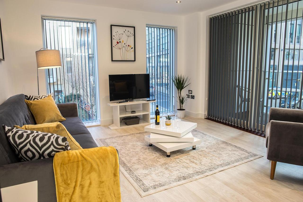 Luxury King Bed Apartment & Free Parking Cambridge  Eksteriør billede