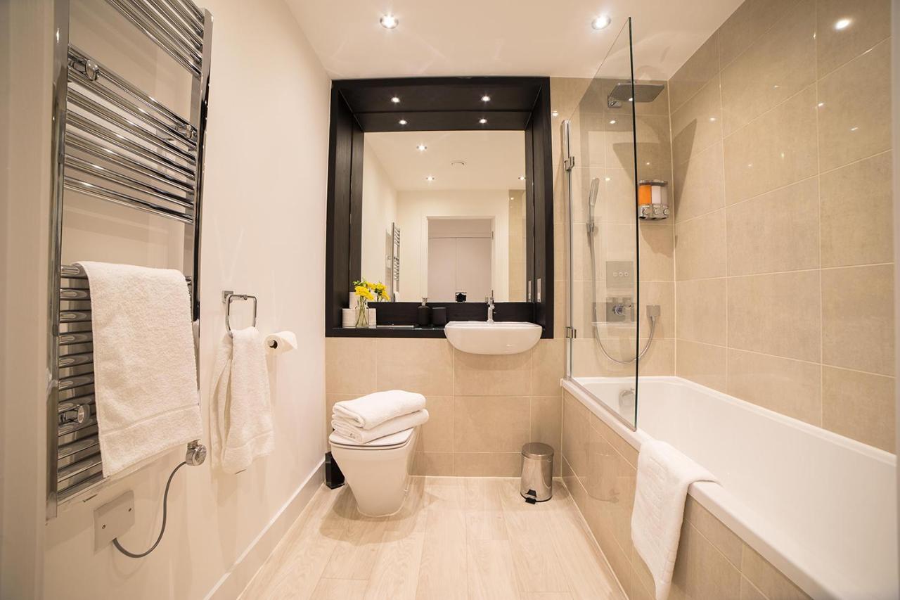 Luxury King Bed Apartment & Free Parking Cambridge  Eksteriør billede