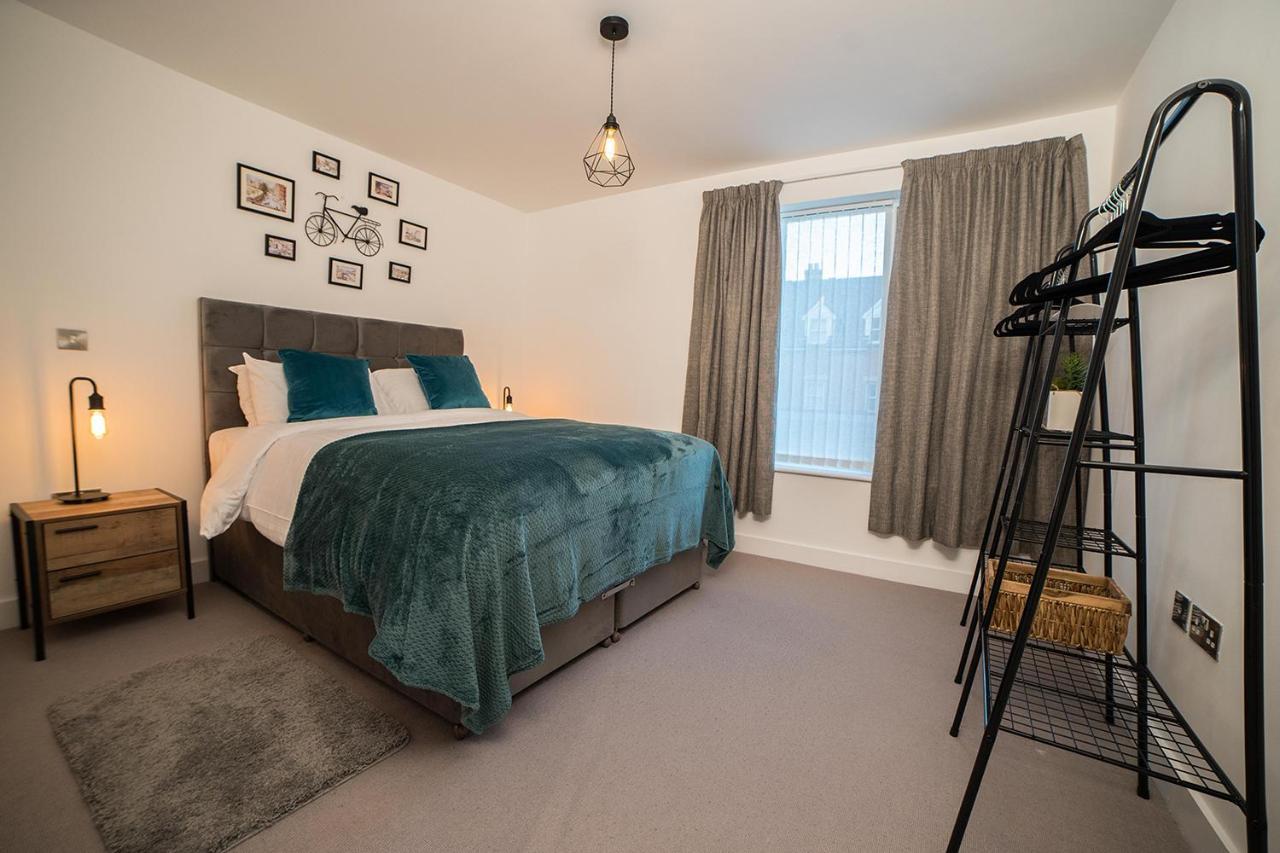 Luxury King Bed Apartment & Free Parking Cambridge  Eksteriør billede
