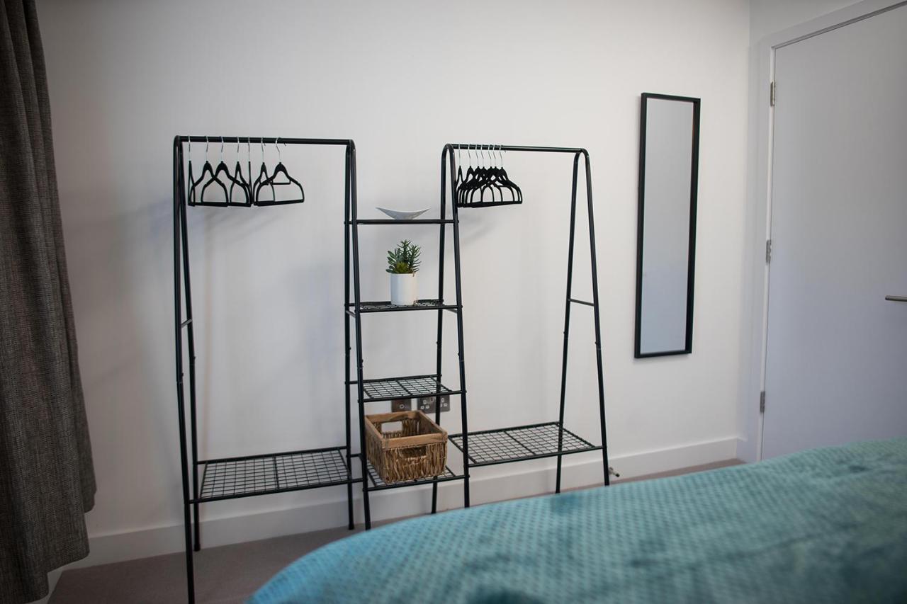 Luxury King Bed Apartment & Free Parking Cambridge  Eksteriør billede